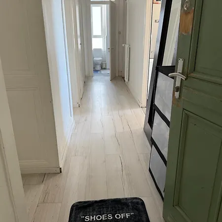 Pensjonat Privee Cosy A 30s De La Gare De *