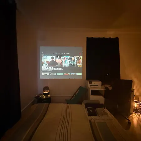 Privee Cosy A 30s De La Gare De Pensjonat