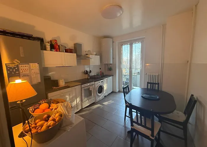 Privee Cosy A 30s De La Gare De Renens