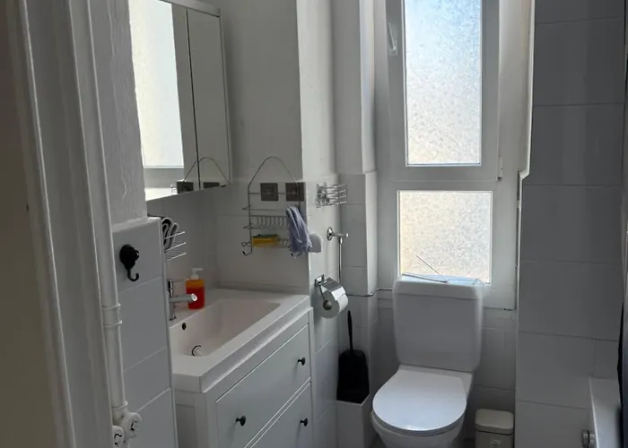 Pensjonat Privee Cosy A 30s De La Gare De *